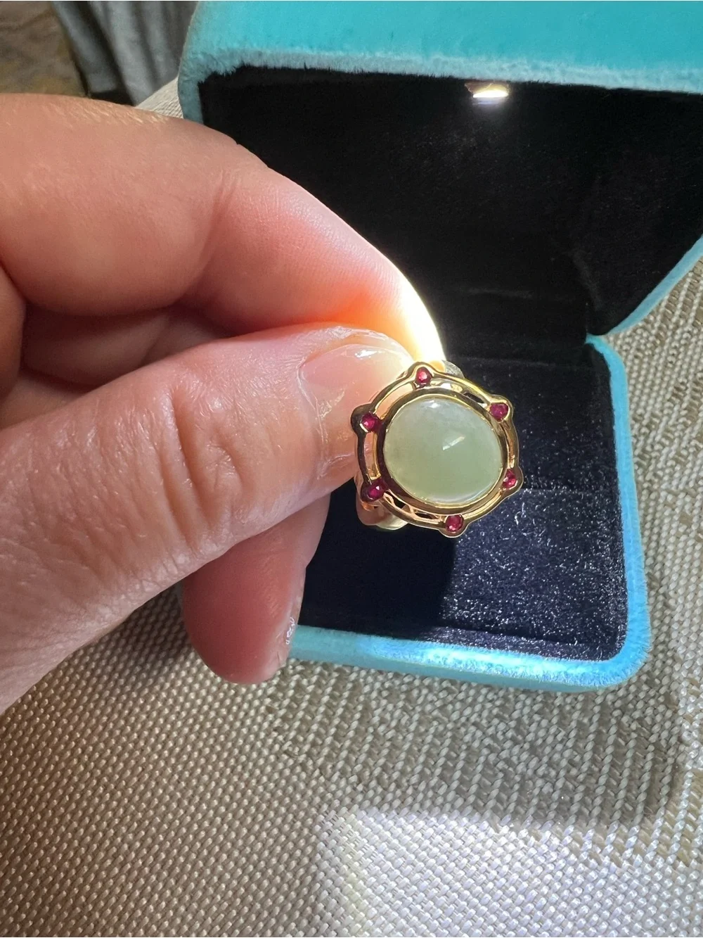 VINTAGE REAL 14K Gold Ring with REAL Jade large stone, and Ruby Accents